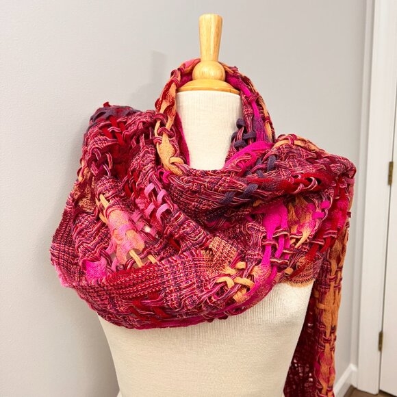 Suantrai of Ireland Open Weave Wool Scarf Pink and Orange - Picture 10 of 12